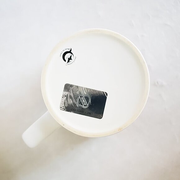 Calgary Flames Hockey Mug Candle - Picture 5 of 5